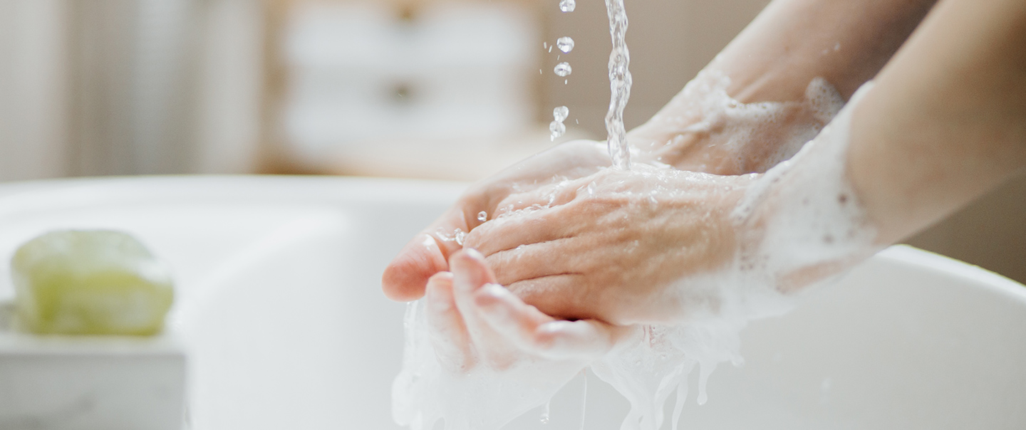 Víte, jak si správně mýt ruce? Naučíme vás to